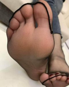 津南大屁股少妇