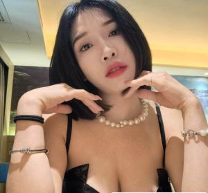 江北制服大奶少妇小柒