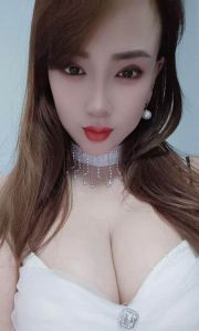 朝阳丰满大熊熟女媚儿