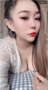 九儿小少妇