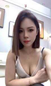 湖塘少妇小妖精