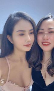 建邺母女双飞
