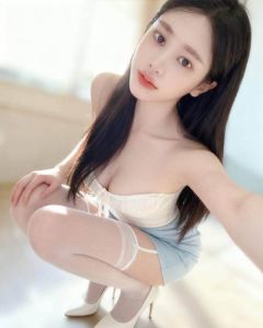 温柔性感美女诺诺