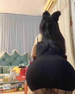  海珠区蜜桃臀卡卡