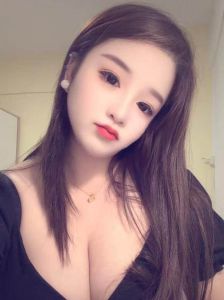 天河巨乳小桃子