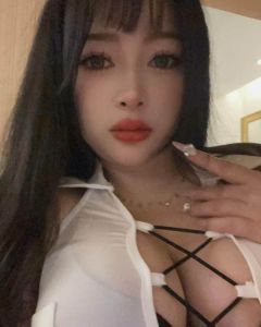 卡戴珊身材蔡文姬