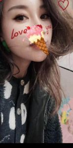 混血柚子小姐姐