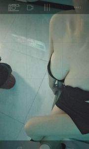 高个东北大奶小姐姐