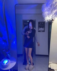 高个东北大奶小姐姐
