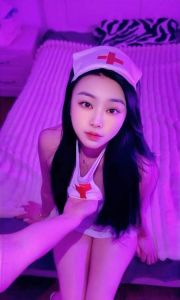 东站风骚大奶妹