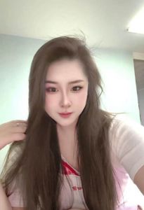 高颜值三通大胸妹妹