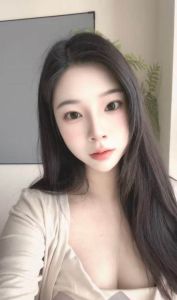 依然美女小姐姐