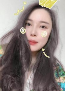建邺吾悦广场小姐姐