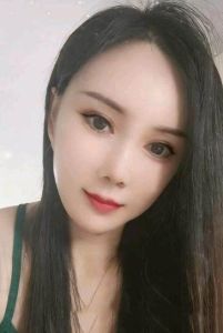 东丽蒙族少妇米娜