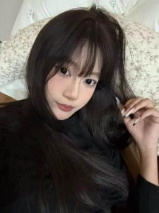宝安嫩妹大长腿