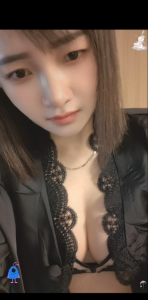 滨湖大胸妹