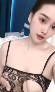 风骚巨乳小姐姐