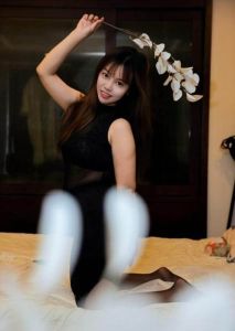跳艳舞的纯欲姐