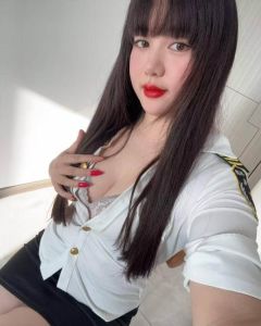 洪山喷水小姐姐