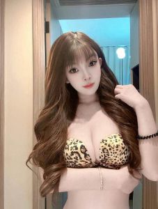 萧山细腰大奶御姐