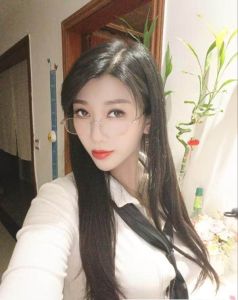 口爆淫妇花妹
