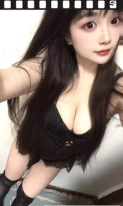 罗湖巨乳美女嘻嘻