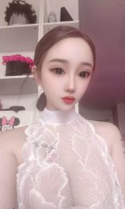 三通丰满美妞