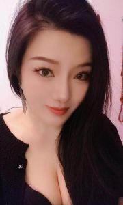 双飞水床少妇