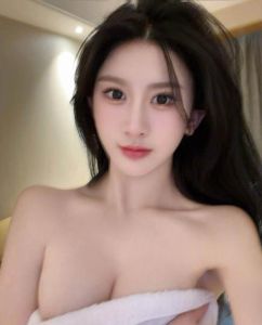 颜值cc老师足控首选