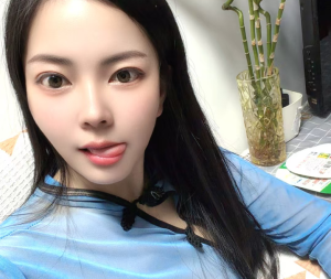 服务系风骚美臀少妇