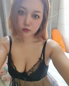 光谷柠檬姐姐