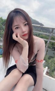 越秀长腿美妇西西