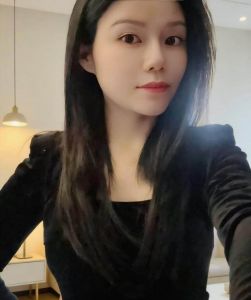 南海瑜伽少妇