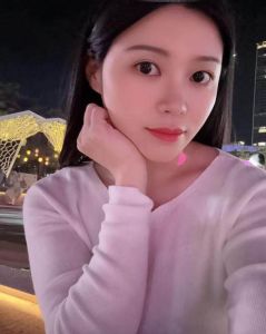 南海瑜伽少妇