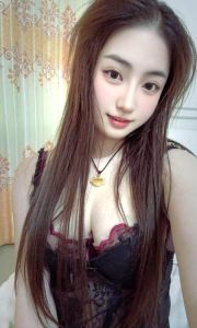 上城叶子正月开