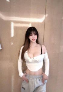 天河丰满艳舞老师