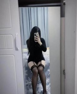 三通全能高颜值小姐姐