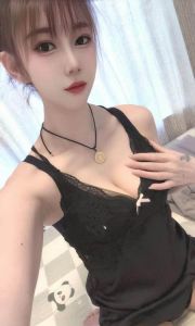 颜值大胸小姐姐