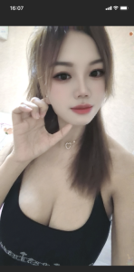一米七长腿大奶少妇