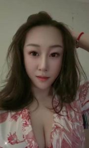 拉丝水床琪琪
