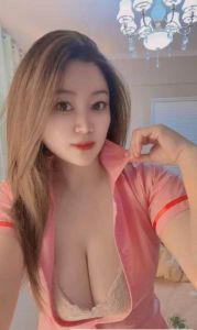 深喉囗爆大波会吸