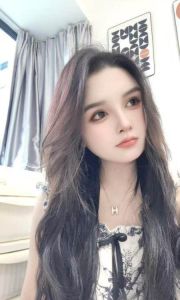 大胸小奶猫