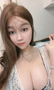 天然F大酥胸允儿