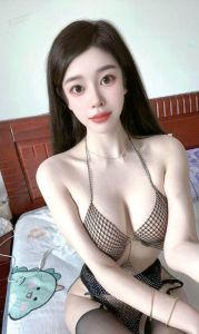 秦淮大胸颜值女友小鹿