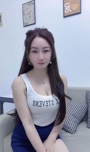 舌吻性感骚月儿