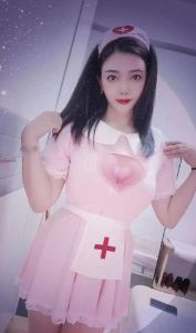 三刷武侯性感大奶御姐