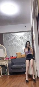 禅城娇小人妻