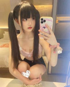 双马尾小萝莉
