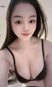 西湖乳控大胸悦悦
