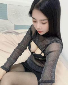 惠城舌吻小骚骚